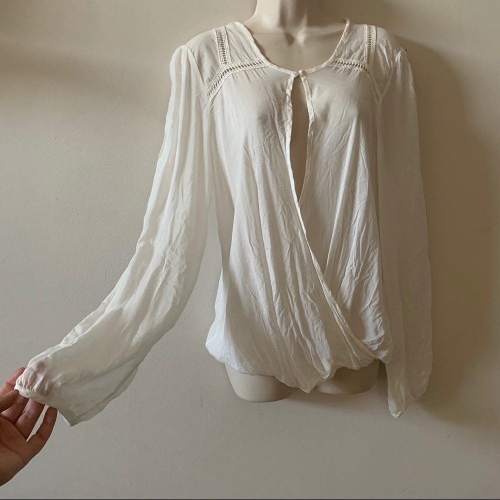 Free People sexy White Sheer Poet sleeve blouse LL